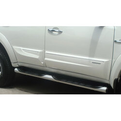 กาบประตู v1 PAJERO SPORT 2011