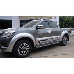 คิ้วล้อ ใหญ่ V.2 น๊อตแสตนเลส (6 ชิ้น) รุ่น แค๊ป หรือ 4 ประตู NAVARA NP300