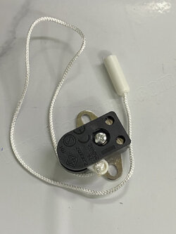 สวิทช์กระตุก แบบเชือก 2A 250V