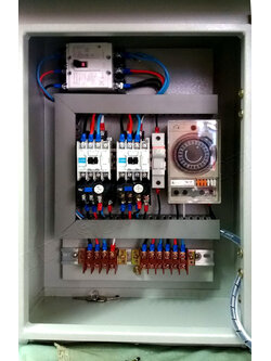 ตู้คอนโทรล ตุ้ควบคุมสลับการทำงานสั่งการโดยทามเมอร์24ชั้วโมง (อุปกรณ์ WALL MOUNTING CABINET (KJL), MOLD CASE CIRCUIT BREAKER (MITSUBISHI), Fuse (Ferraz Shawmut) (MERSEN), Time Switch (PANASONIC), MAGNETIC CONTACTOR (MITSUBISHI)