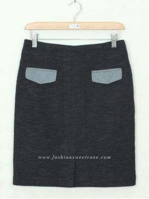 SK-305 กระโปรงแฟชั่น&ทำงาน ทรงสอบ ผ้า Channel สีน้ำเงินเข้ม มีกระเป๋าหน้า 2 ข้าง