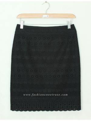 SK-354 กระโปรงแฟชั่น&ทำงาน ทรงสอบ ผ้าลูกไม้คอตต้อนสีดำ ชายกระโปรงเป็นเชิงลูกไม้