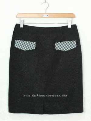 SK-306 กระโปรงแฟชั่น&ทำงาน ทรงสอบ ผ้า Channel สีดำ มีกระเป๋าหน้า 2 ข้าง