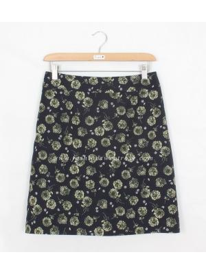 SK-412 กระโปรงทรงเอ ผ้าคอตต้อนญี่ปุ่นพิมพ์ลายดอกไม้ Daisy