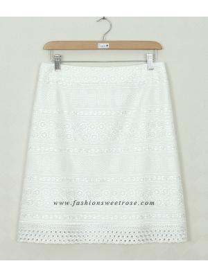 SK-331 กระโปรงทรงเอ ผ้าลูกไม้สีขาว ชายกระโปรงเป็นเชิงลูกไม้