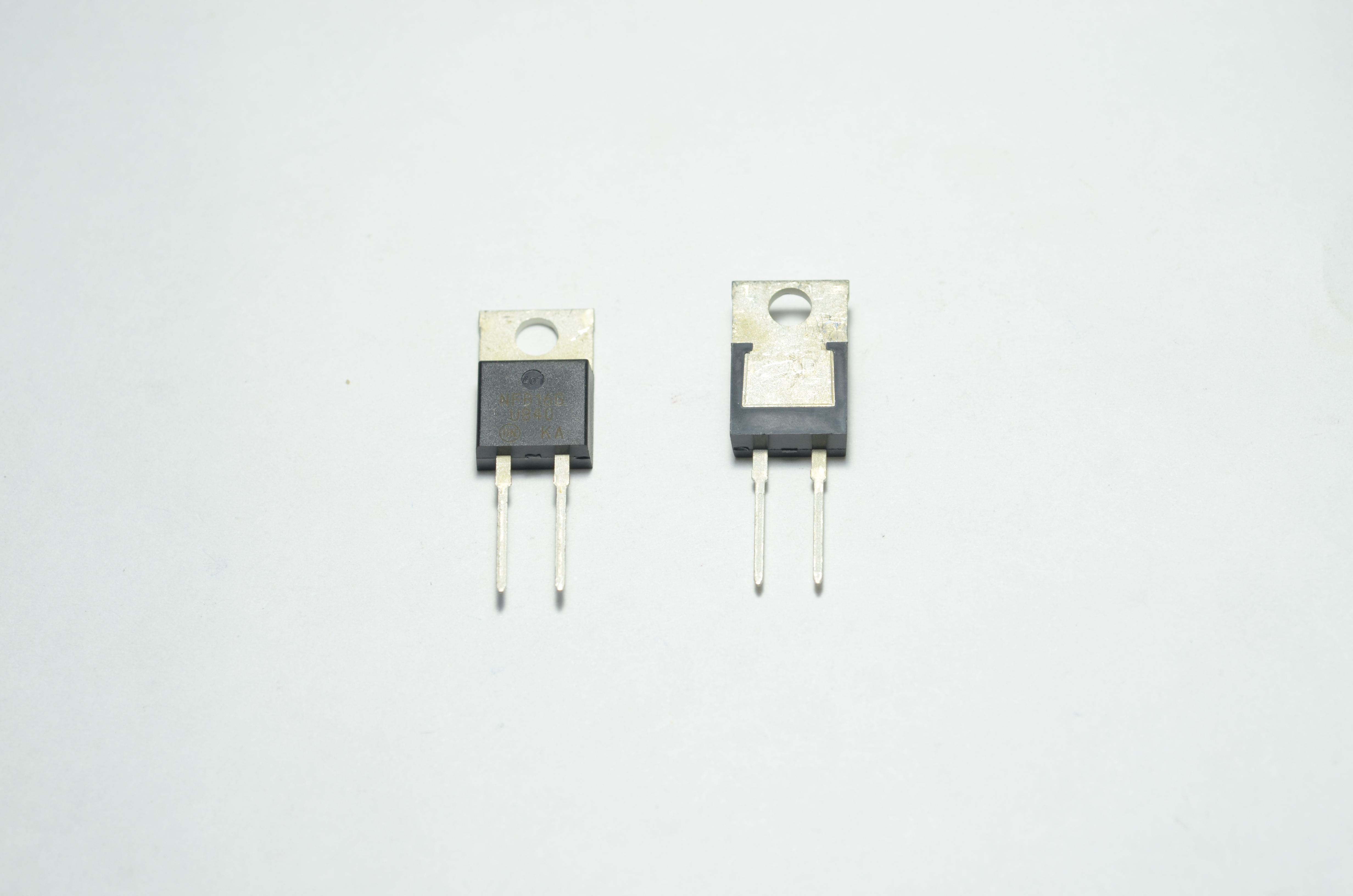 MUR460RLG : 600V/4A, Diode Ultra Fast