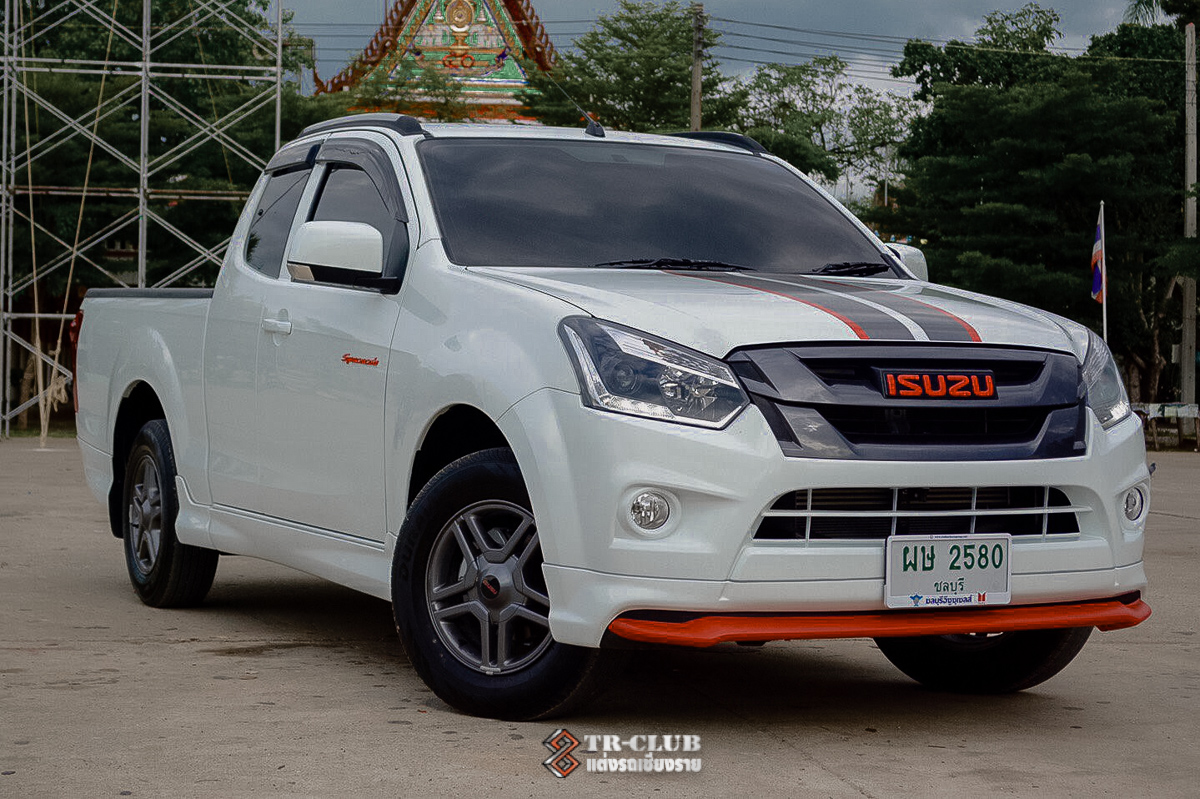 ชุดแต่งสเกิร์ตรอบคัน X-SERIES D-MAX 2016