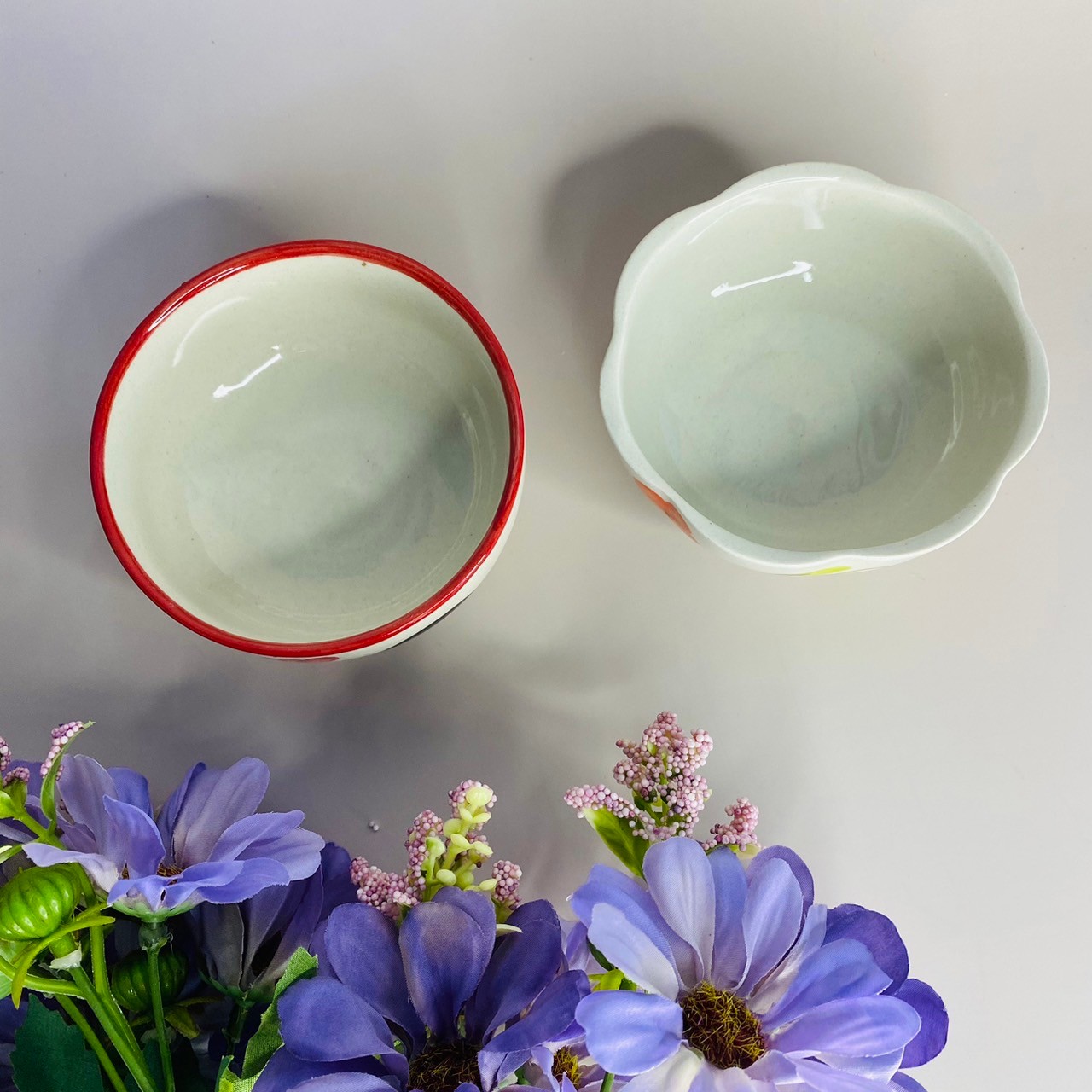 ถ้วยน้ำจิ้มเซรามิคเล็ก 9cm คละลาย / แพ็คถุงแก้วติดโบว์