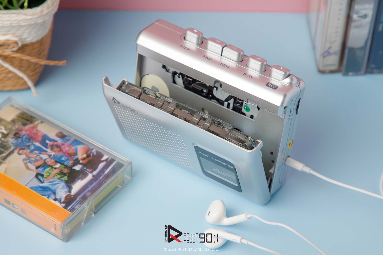 เครื่องเล่นเทปพกพา (ซาวน์อะเบาท์) RHYTHM LAND รุ่น SoundAbout90:1 ของใหม่มือ1 อัดเสียงได้ ลำโพงในตัว มีช่องเสียบไมค์แยก ฟรี!! สายUSBแปลงไฟ ไม่ง้อถ่าน