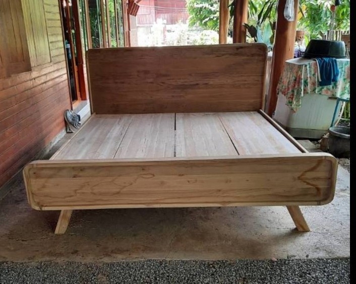 เตียงนอนไม้สัก 6 ฟุต Teak-11