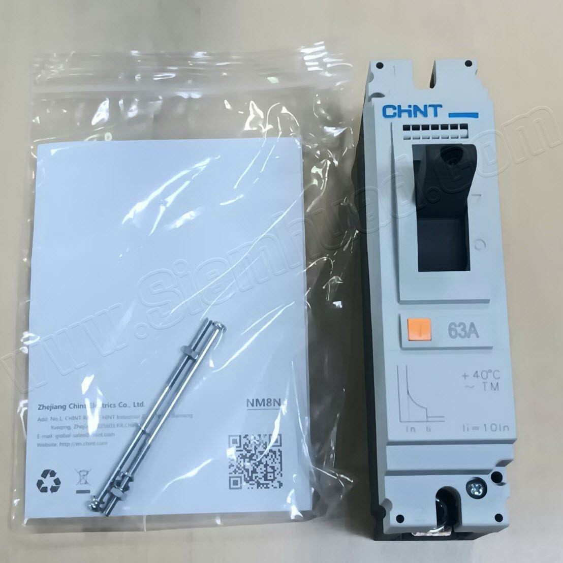 โมลด์เคสเซอร์กิตเบรกเกอร์ สวิตตัดวงจรอัตโนมัติ Moulded Case Circuit Breaker (MCCB) (CHINT) NM8N series