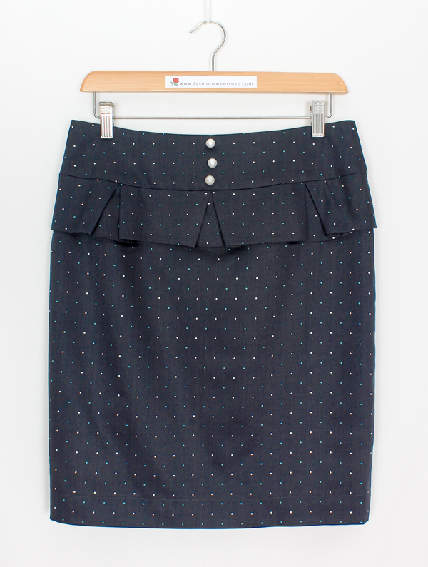 SK-477 กระโปรงทรงสอบ ผ้าคอตต้อนญี่ปุ่นพิมพ์จุดเล็กๆสีพื้นโทนน้ำเงินเข้ม