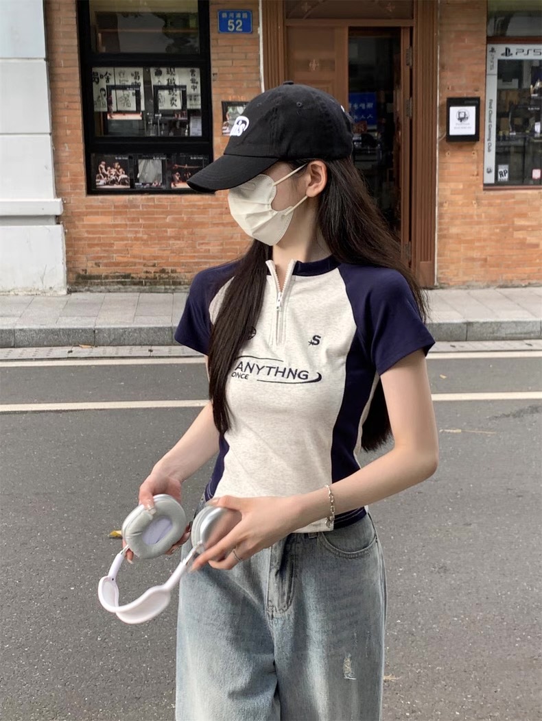 Anything zipper tee เสื้อยืดแต่งซิป