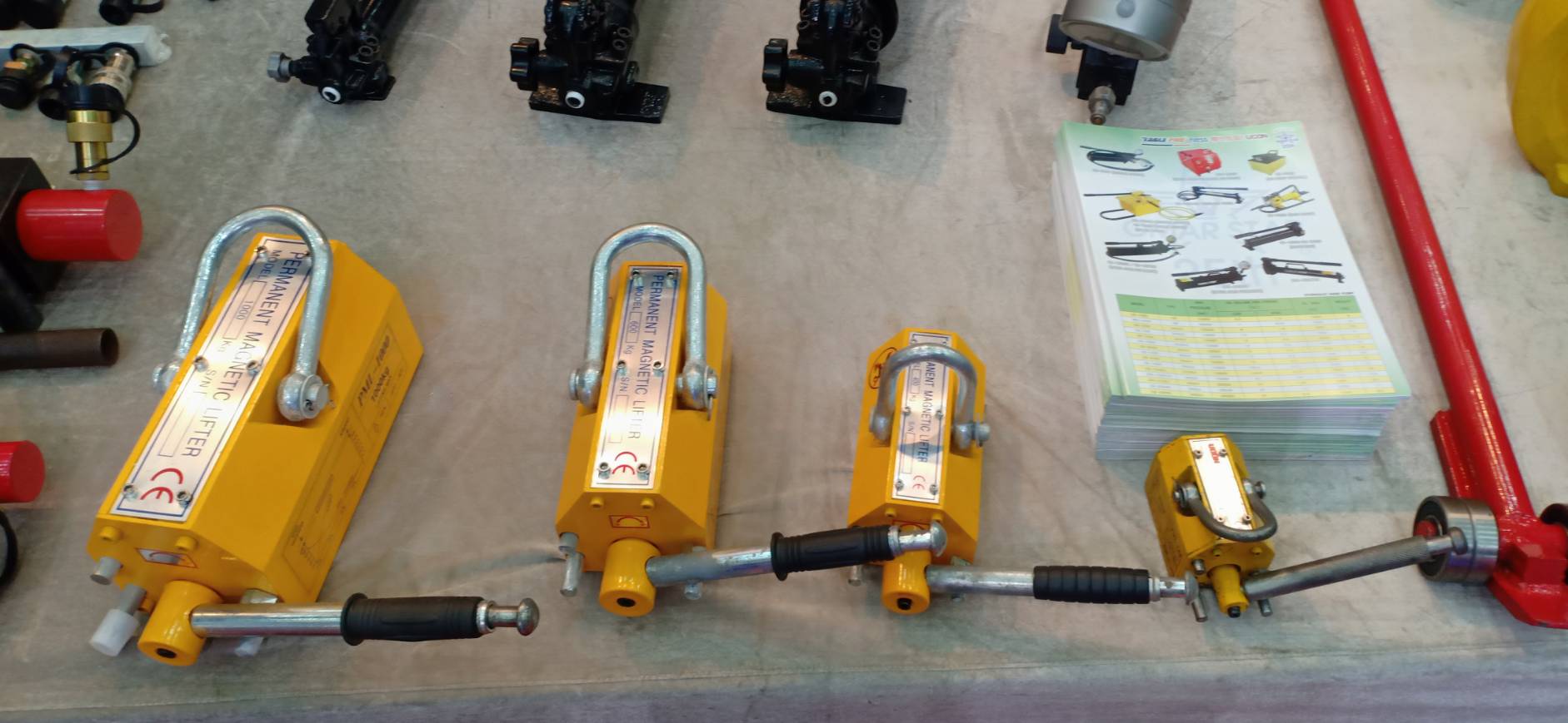 แม่เหล็กถาวร ขนาด600kg,สำหรับยกงานเหล็ก(Magnetic lifter)