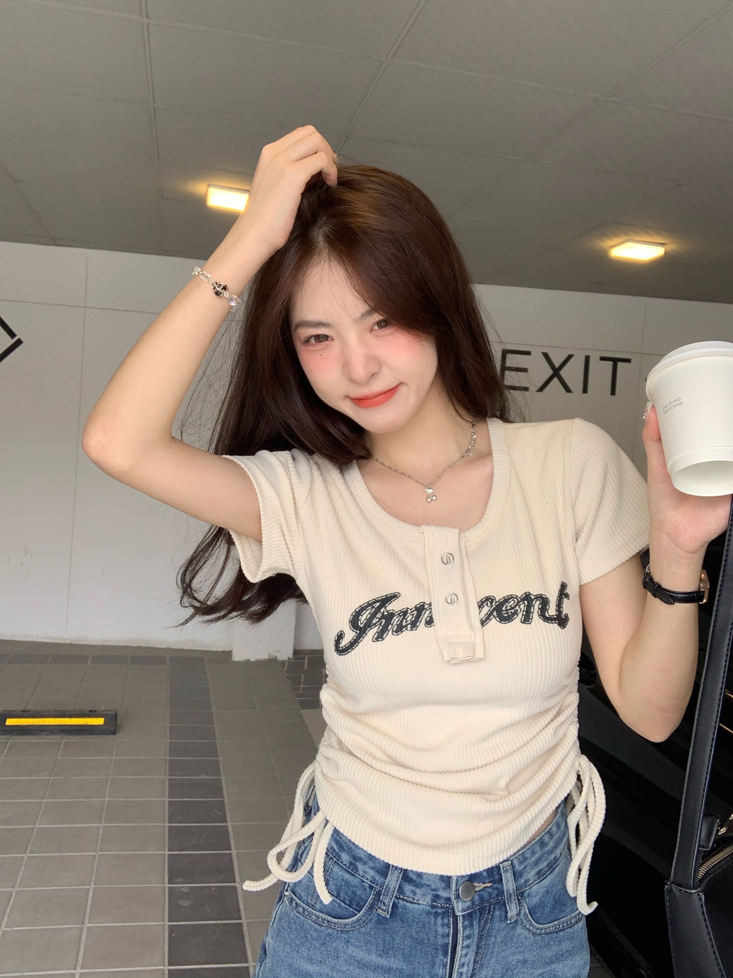 Jenet drawstring tee เสื้อครอปรูดข้าง y2k