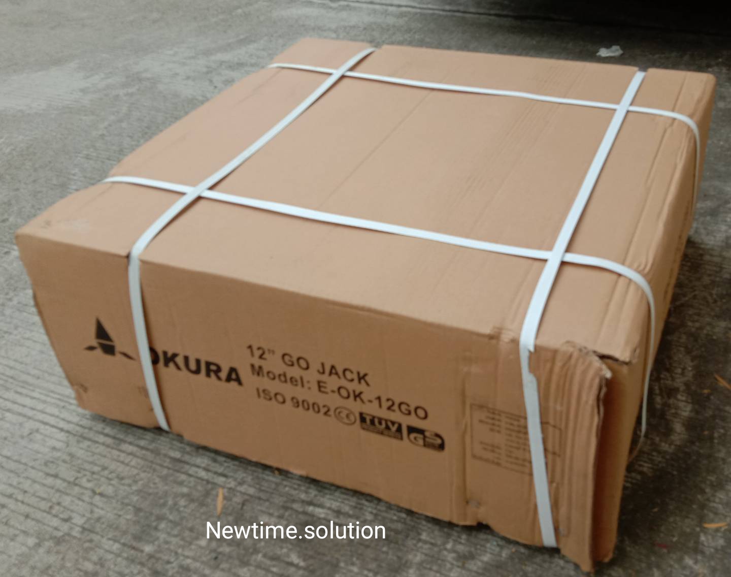 แม่แรงเคลื่อนย้ายรถ GOJACK ฟรีแท่นจัดเก็บแม่แรง