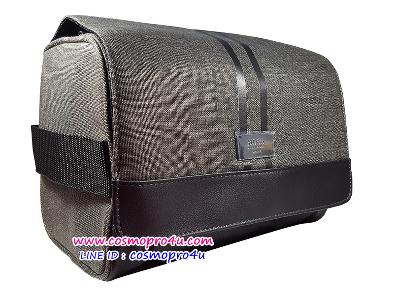 กระเป๋าบอส BOSS สีเทา Toiletry Pouch ขนาด 8x5 นิ้ว ใหญ่พอสมควร ใส่ของใช้ประจำวัน มีสายรัดด้านข้าง เท่ ๆ แมน ๆ