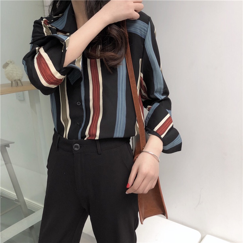 เสื้อเชิ้ตลายทางหลากสี