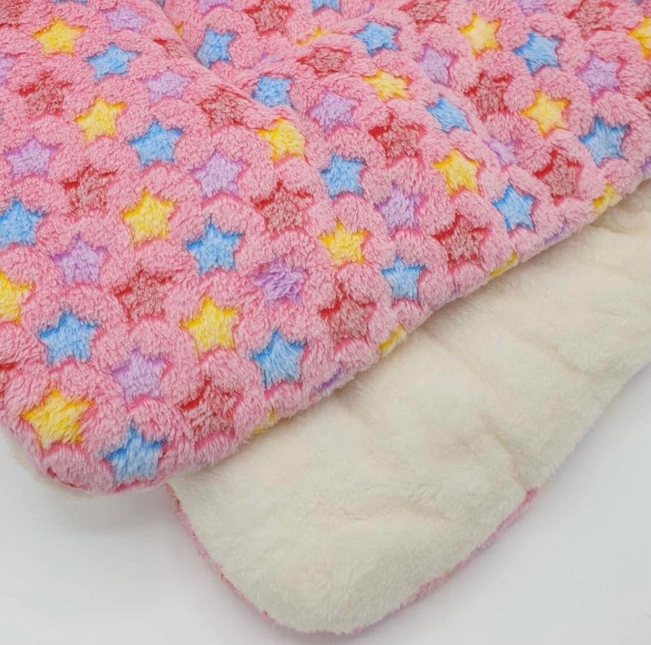 SALE‼️ เบาะนอนสัตว์เลี้ยง ไซส์L ลายดาวชมพู นุ่มสบาย ให้ความอบอุ่น สำหรับสุนัข แมว [ส่งฟรี]