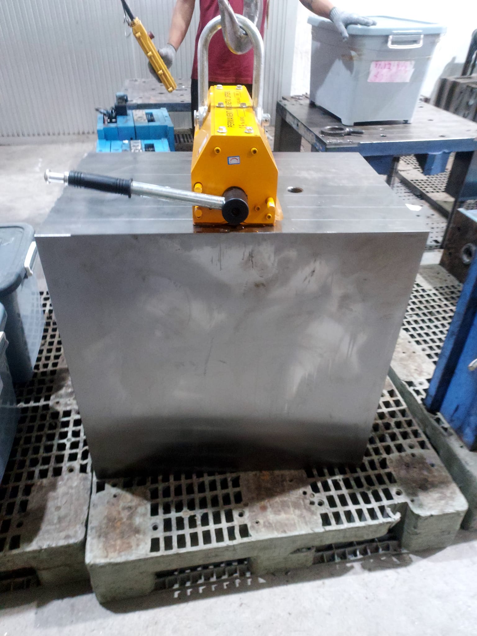 แม่เหล็กถาวร ขนาด3ตัน,สำหรับยกงานเหล็ก(Magnetic lifter)