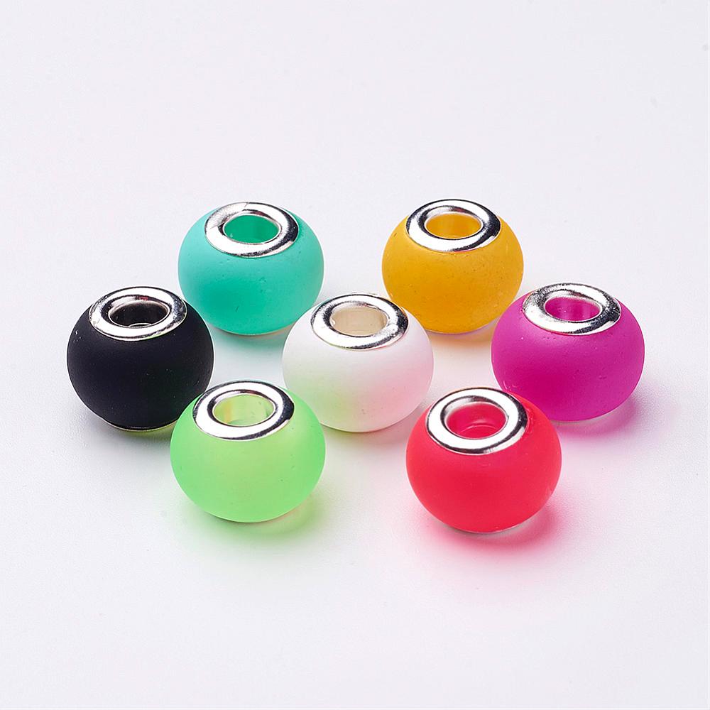 ลูกปัดแก้วกลมรูใหญ่ แกนเงิน ลักษณะคล้ายยาง ขนาด 15x11mm รู 5mm แพ็ค 10 เม็ดคละสี (สีขึ้นอยู่กับสินค้าในสต๊อก)