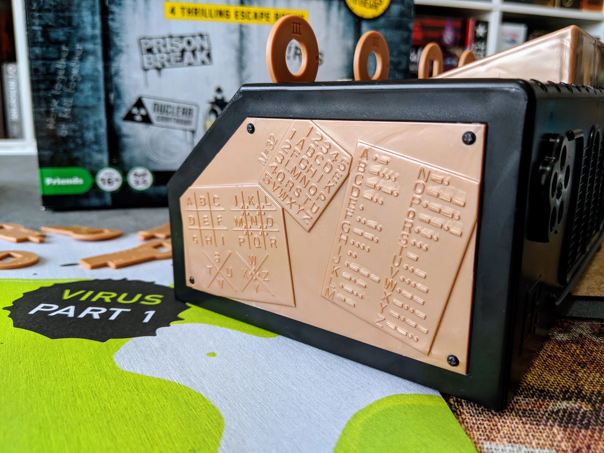 ESCAPE ROOM THE GAME บอร์ดเกม ภาษาไทย ของแท้