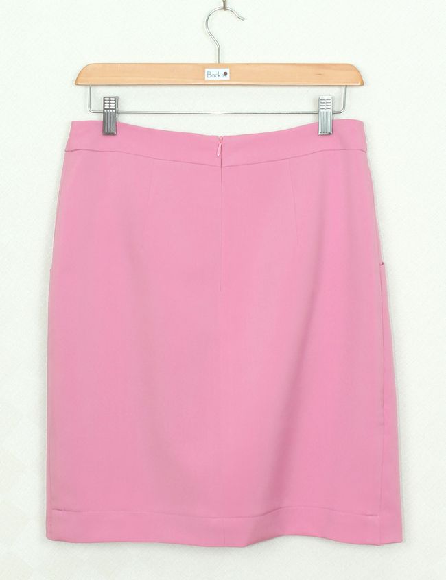 SK-283 กระโปรงทรงเอ ผ้าไหมอิตาลีสีชมพู เป็นกระโปรงป้ายมีกระเป๋าล้วง 2 ข้าง