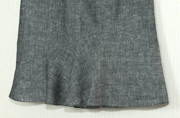SK-247 กระโปรงแฟชั่น&ทำงาน ทรงย้วย ผ้าลินินญี่ปุ่นเชมเบ้โทนดำ มีลายในตัว