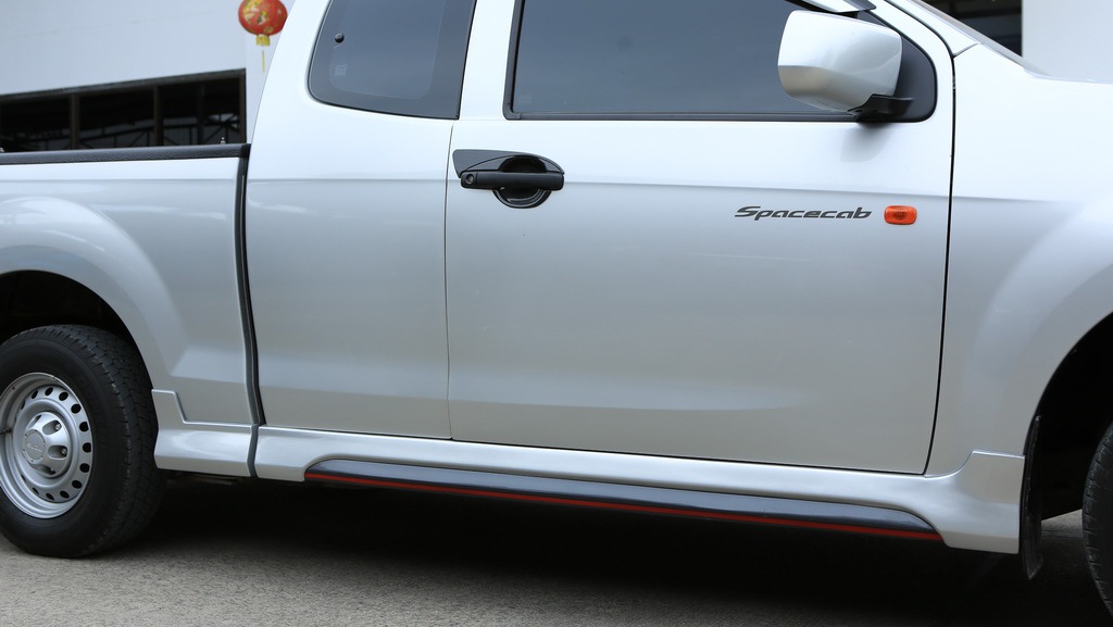 ชุดแต่ง X-SERIES D-MAX 2018 (ตัวเตี้ย)