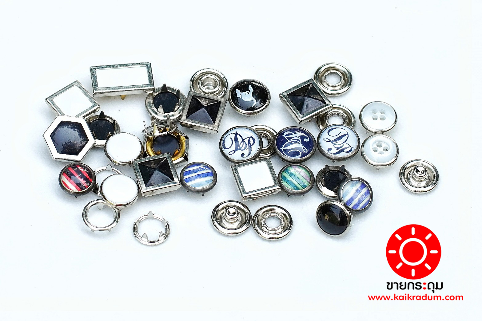 กระดุมแป๊ก มุกหกเหลี่ยม ขนาดกระดุม 12 มิลลิเมตร เนื้อทองเหลืองแท้ ไม่เป็นสนิม สีขาว 10 ชุด (40ชิ้น)