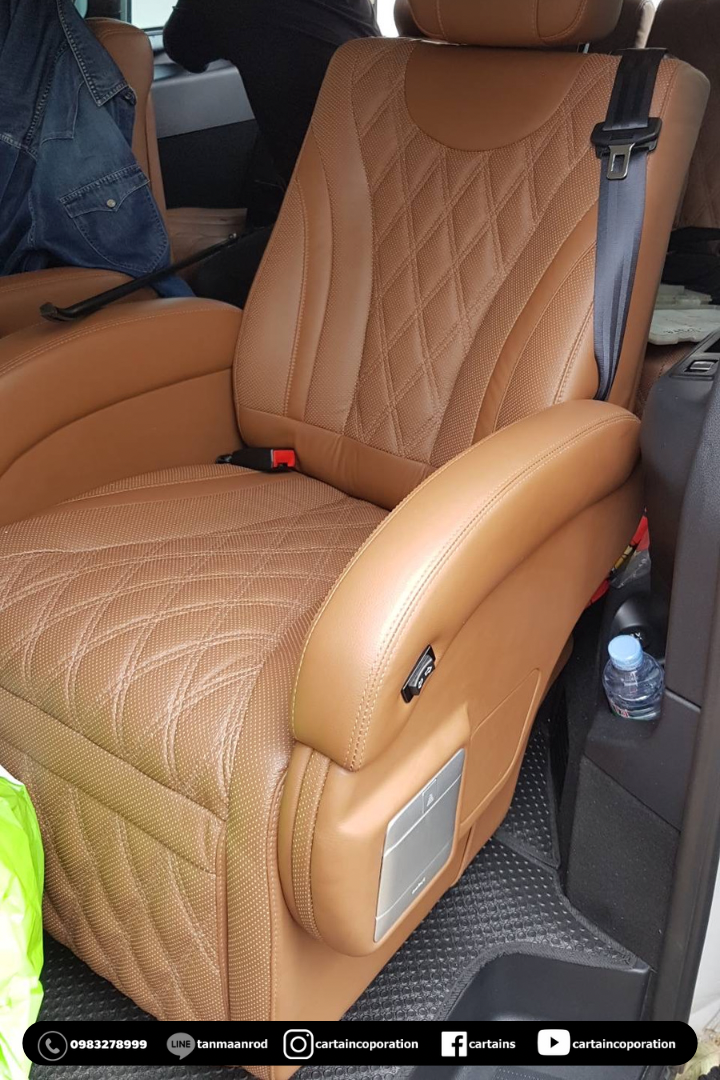 แต่ง Benz Vito เบาะVIP ระบบไฟฟ้า คอลโซลสูงกั้นกระจก พร้อมตกแต่งด้วยลายไม้แท้