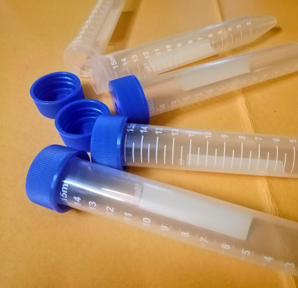 หลอดเซนติฟิวแบบพลาสติกขนาด 15 มล.
