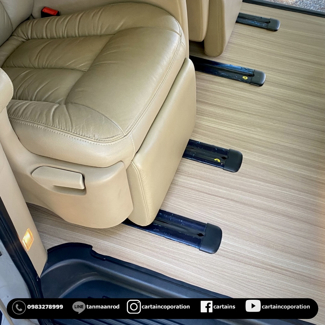 ปูพื้นลามิเนตลายไม้แท้ Hyundai h1