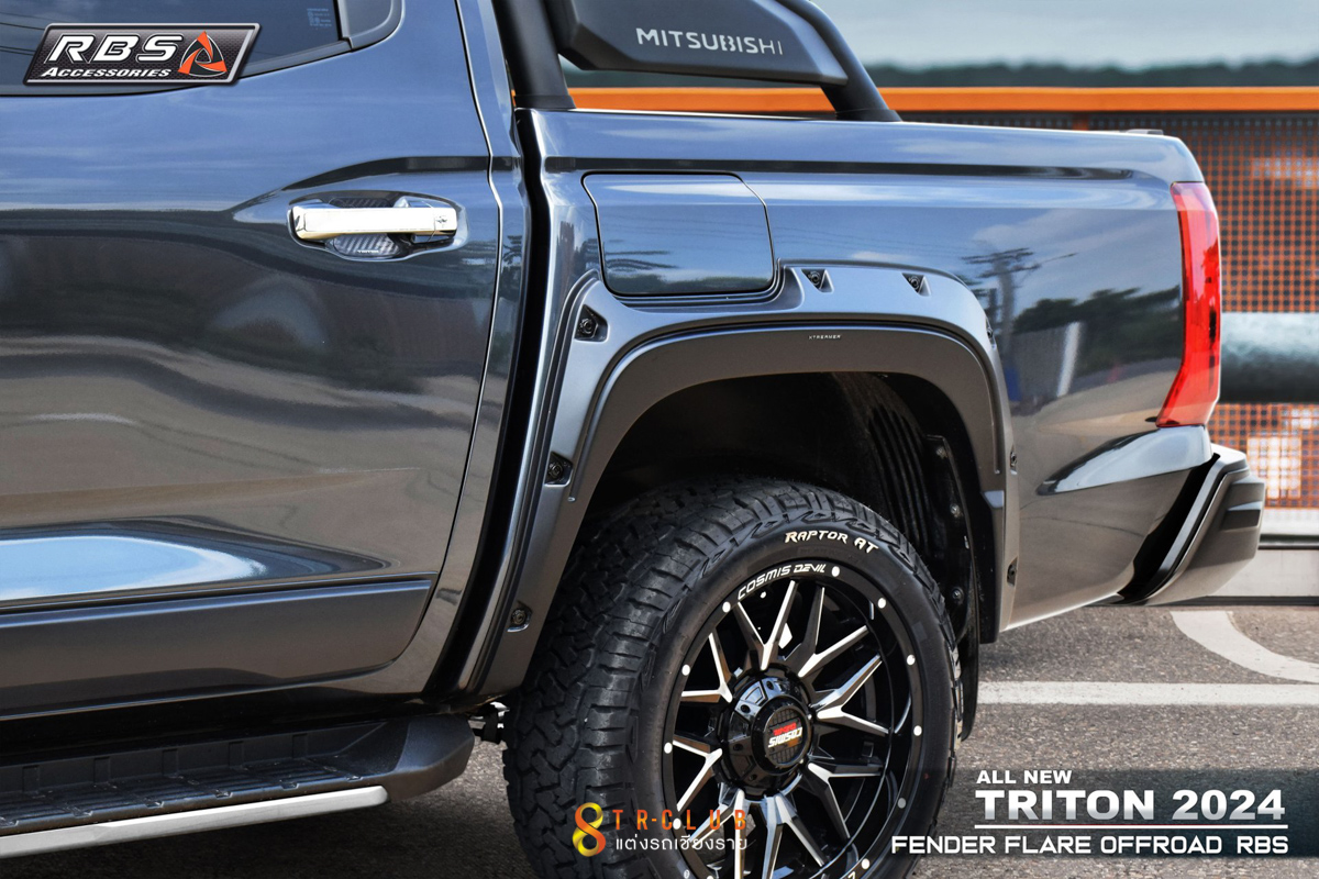 ชุดแต่ง XTREAMER TRITON 2023