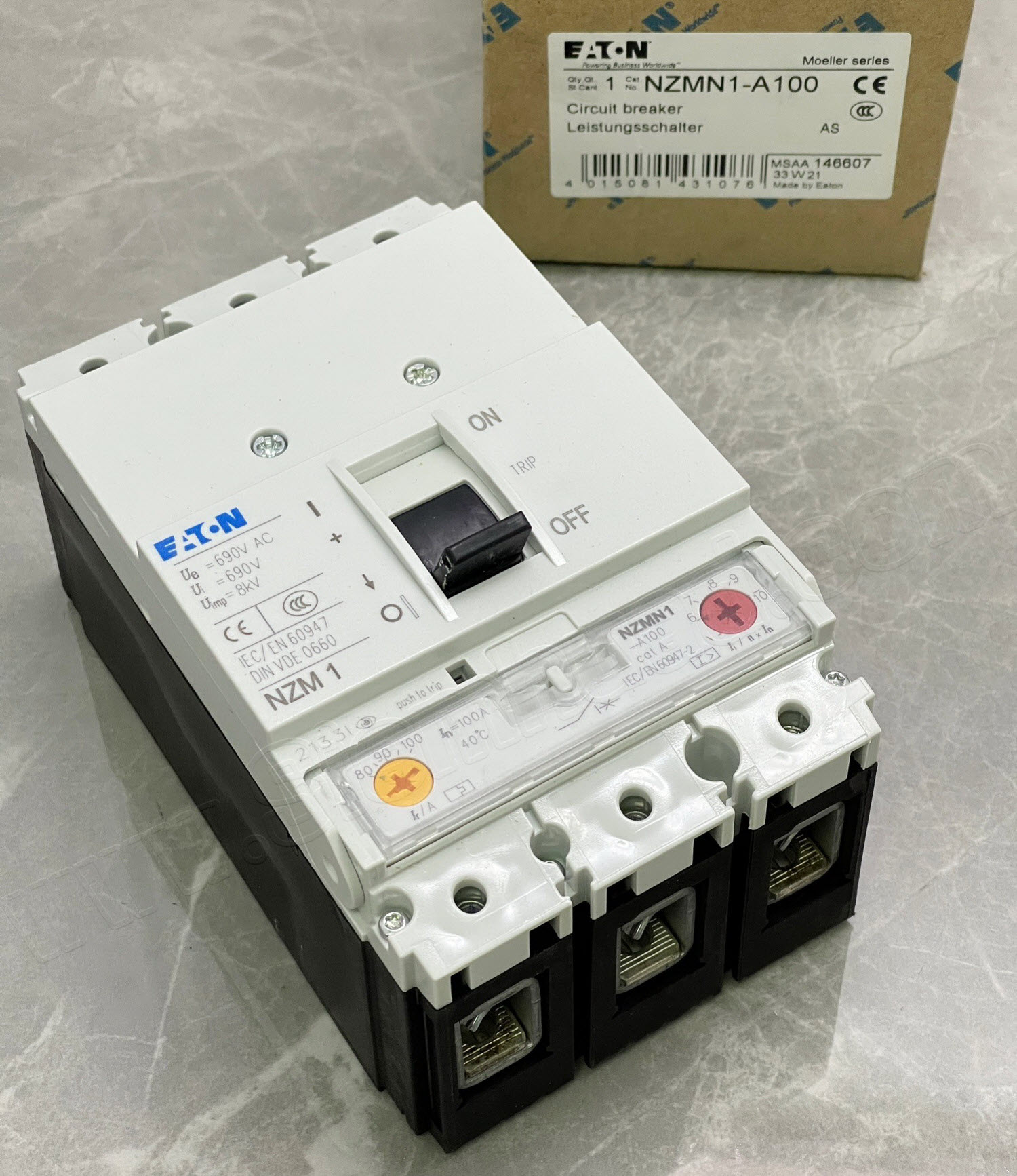 เมนเบรกเกอร์ Molded Case Circuit Breaker (MCCB) and accessories (EATON) LZM series, NZM series, BZM series