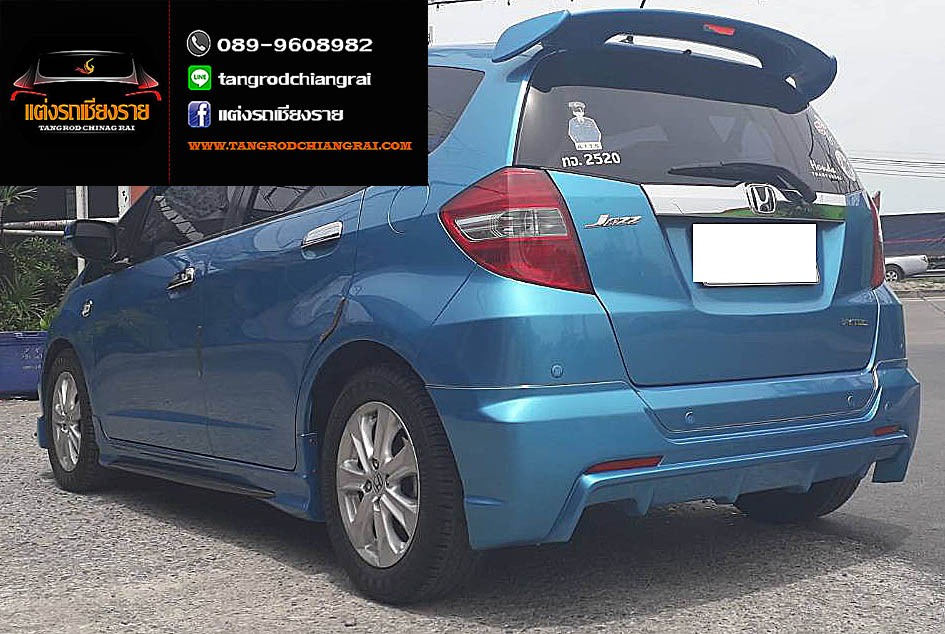 ชุดแต่ง Mugen (Japan Version) ใส่ได้รุ่น S และ V JAZZ 2011