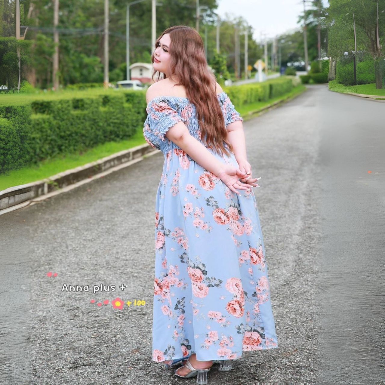 A228 เดรส สาวอวบ สม็อครอบตัว ขาว ฟ้า ดำ อก40-52นิ้ว