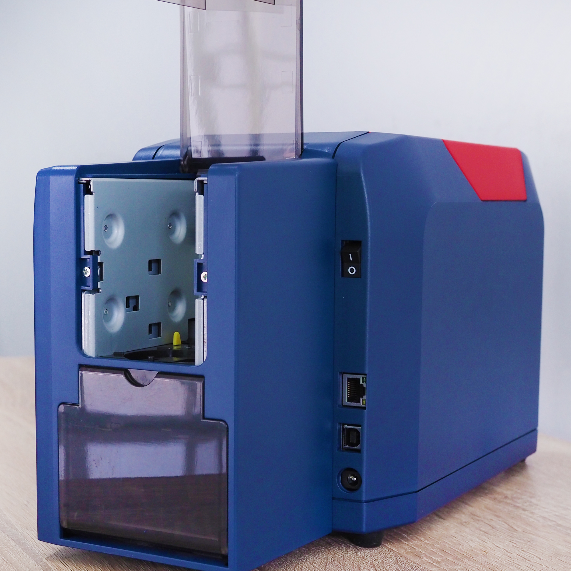 เครื่องพิมพ์บัตรพลาสติก พิมพ์บัตรพนักงาน บัตรข้าราชการ บัตรประจำตัว บัตรนักเรียน แบบสองหน้า Card printer Thermal dye-sublimation direct to card Seaory S22 Dual sided