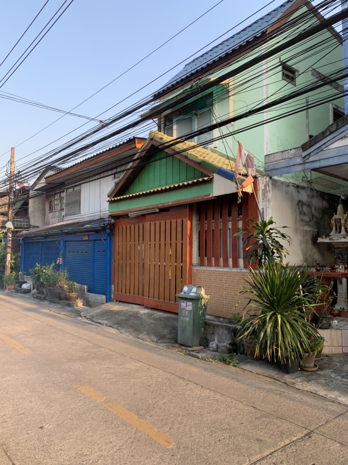 ขาย บ้านเดี่ยว 2 ชั้น 41 ตร.ว. ซอยลาดพร้าว 101 ทำเลรถไฟฟ้า ใกล้เดอะมอลล์บางกะปิ