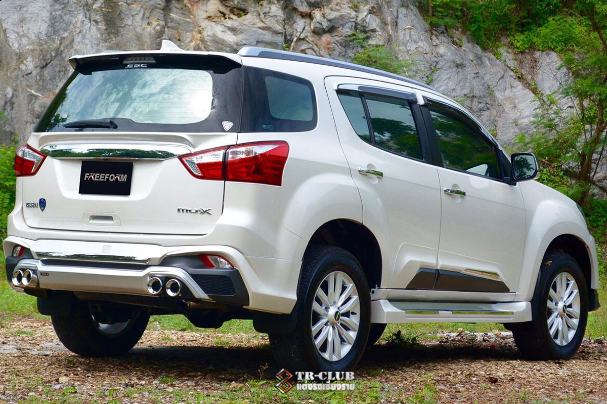 ชุดแต่งสเกิร์ตรอบคัน FS-FREEFORM V2 MU-X 2017-2019