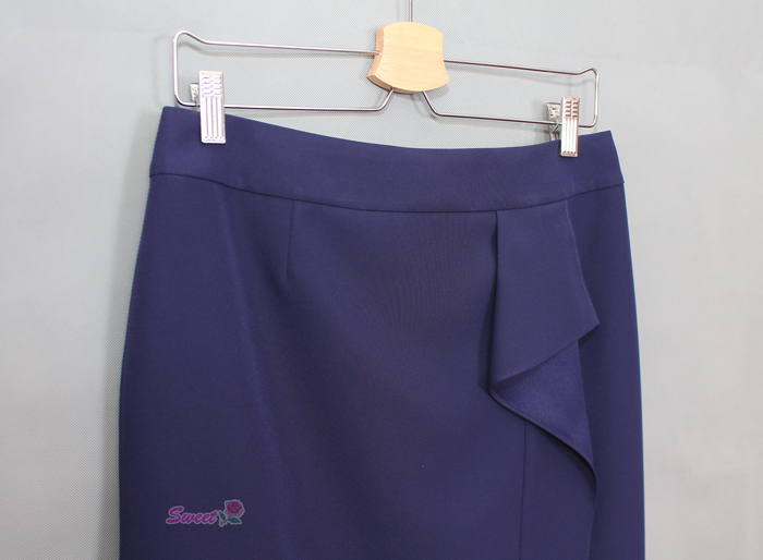 SK-503 กระโปรงทรงสอบ ผ้าเมแกนสีน้ำเงิน