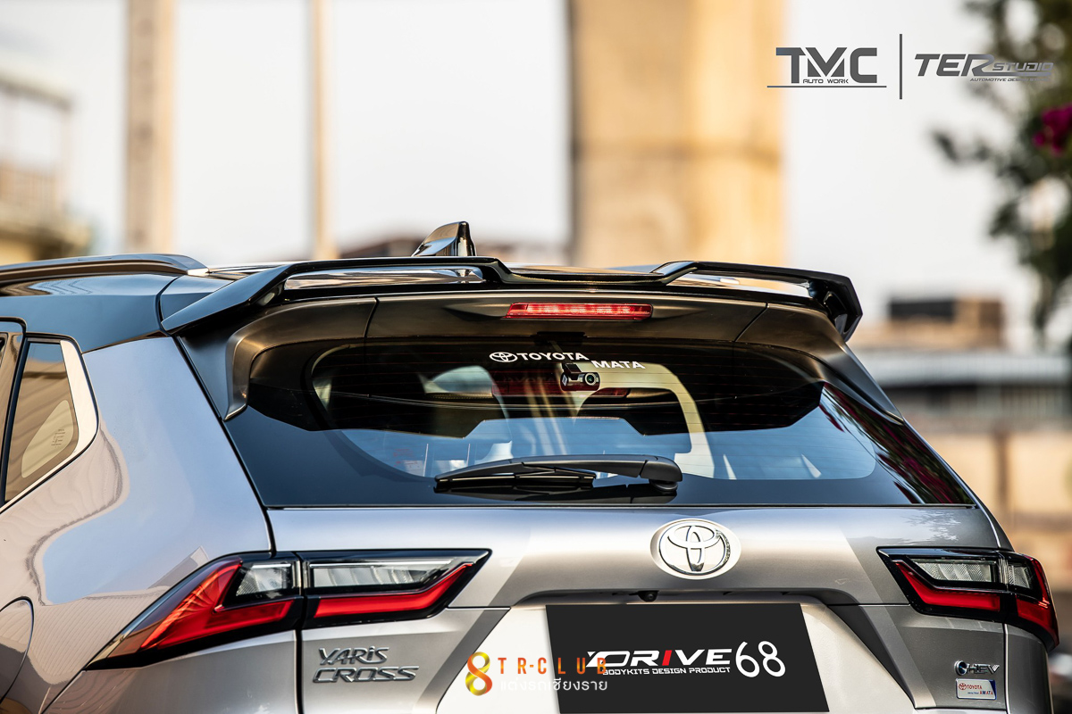 ชุดแต่งสเกิร์ตรอบคัน DRIVE 68 : YARIS CROSS 2023