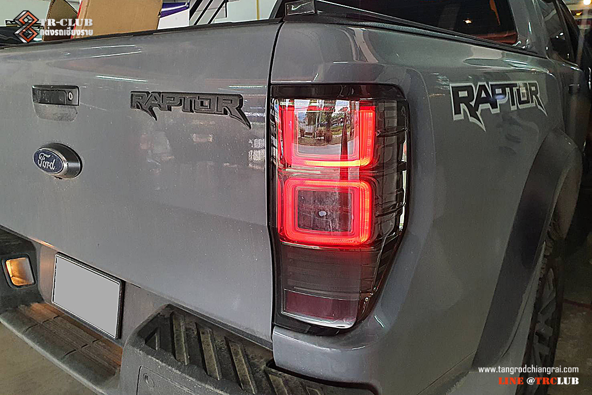 โคมไฟท้ายแบบ Full LED VLAND แท้ รุ่นโคมดำ/โคมใส รับประกัน 1 ปี Ford Ranger 2015-2021