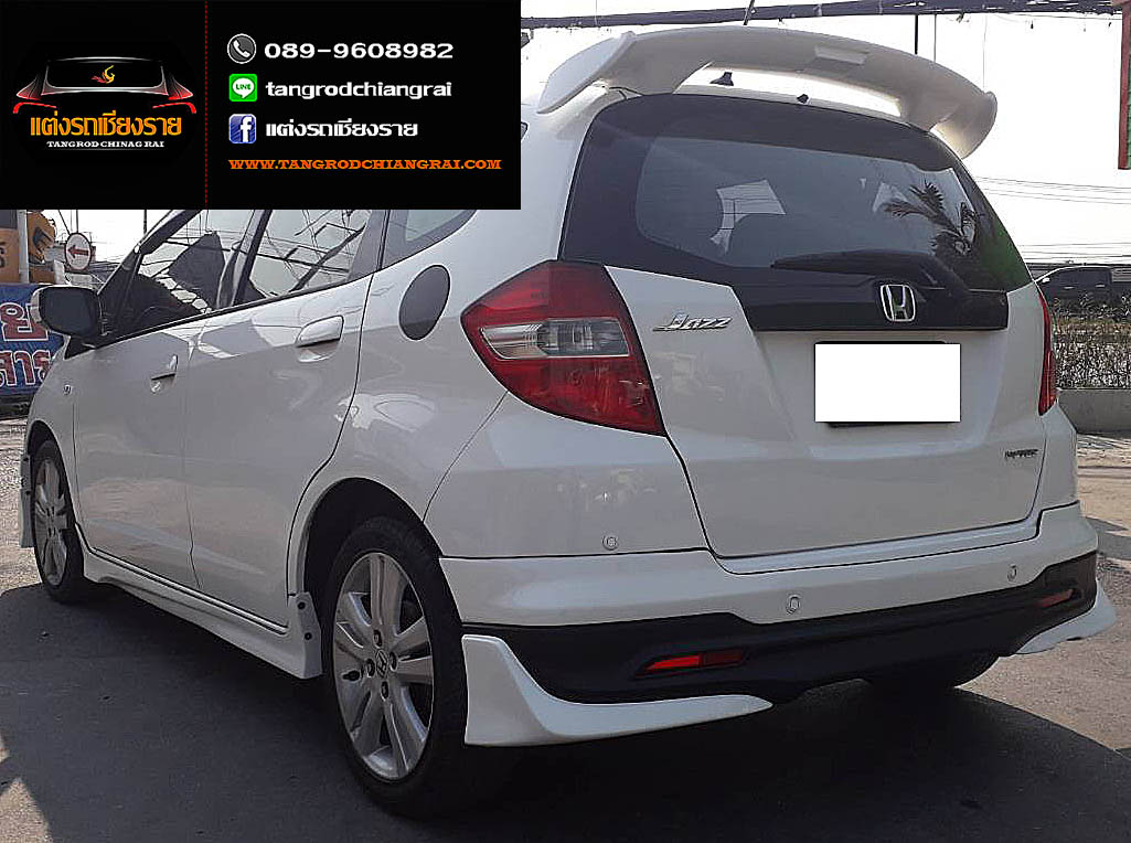 ชุดแต่ง Modulo JAZZ 2011