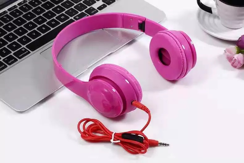 หูฟัง แบบครอบหู เสียงดี สีสวย เบสตึ้บ!! ชัดเจนได้อารมณ์เพลง