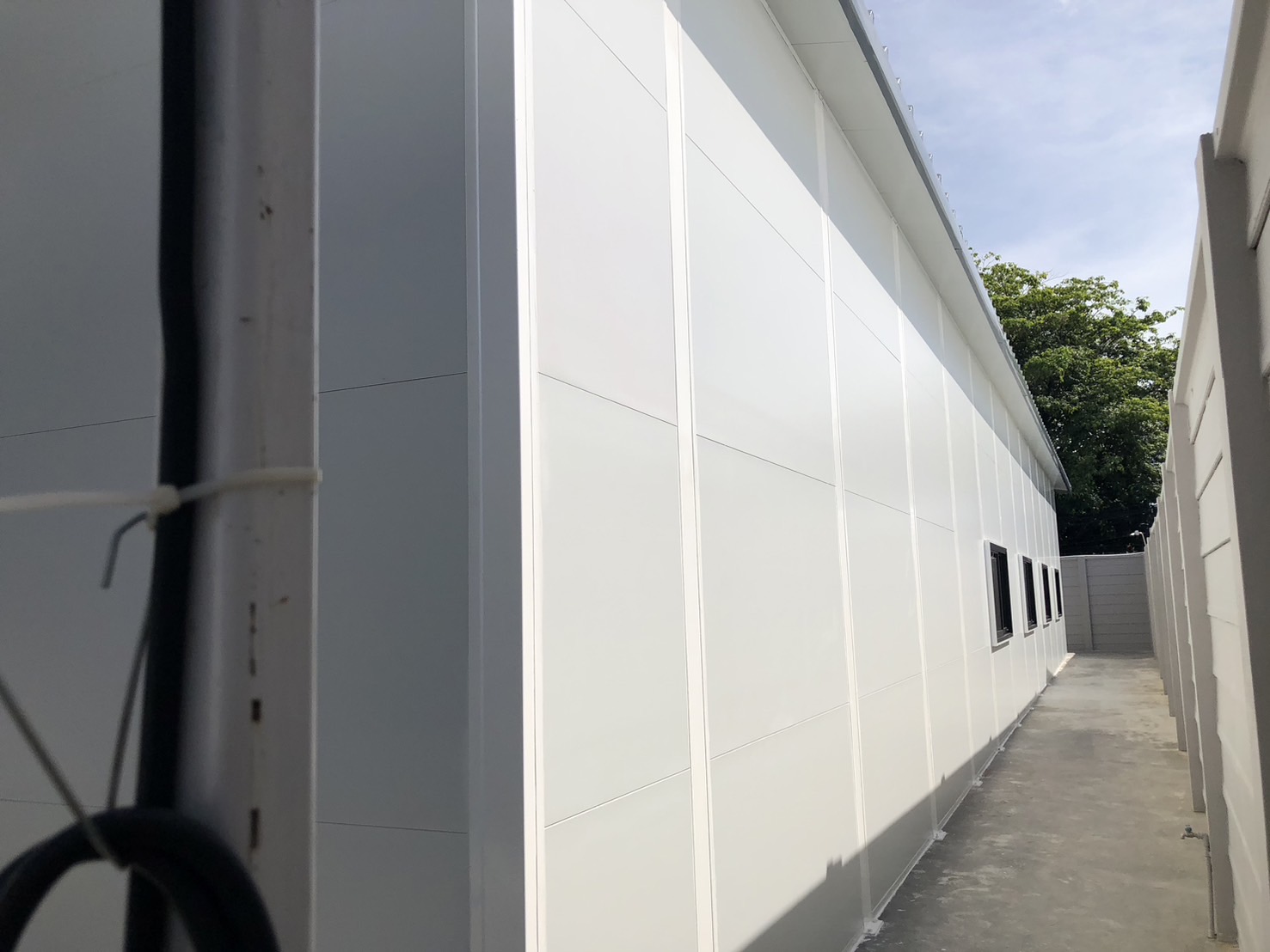 สำนักงานสำเร็จรูปผนังหลังคากันร้อนEPSโฟม 10x25x4m.สมุทรปราการ