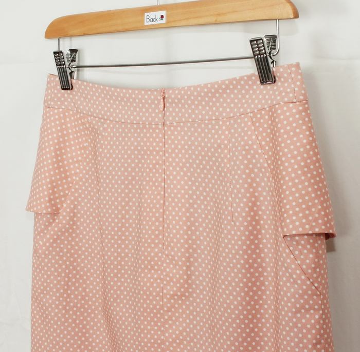SK-197 กระโปรงแฟชั่น&ทำงาน ทรงสอบ ผ้าคอตต้อนญี่ปุ่นสีชมพูพาสเทล ด้านหน้ากระโปรงจับจีบระบาย