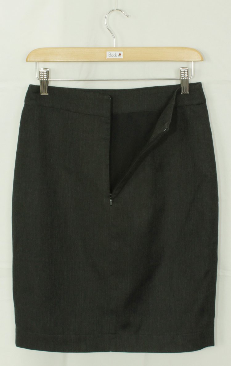 SK-182 กระโปรงแฟชั่น กระโปรงตัดต่อ ผ้าคอตต้อนญี่ปุ่นผสมสเปนเด็กสีดำมีลายในเนื้อผ้า