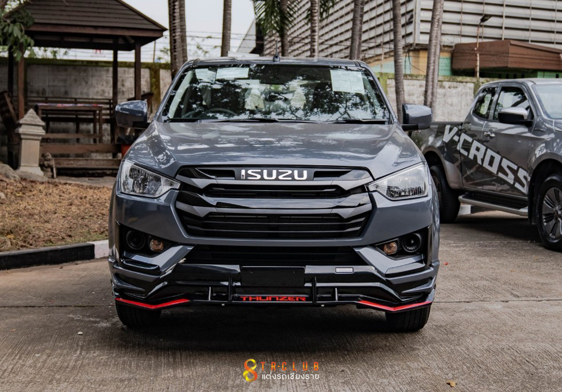 ชุดแต่งสเกิร์ตรอบคัน THUNZER สำหรับ ALL NEW D-MAX 2020 (ตัวเตี้ย)