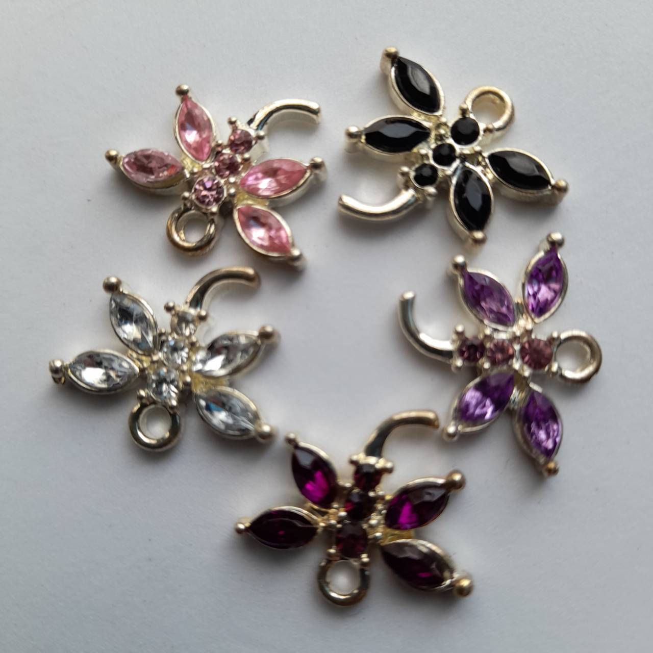 จี้ ตัวห้อย โลหะเงิน รูปแมงปอ ปีกประดับพลอย Rhinestone ขนาด 20x19 มม. มี 10 สี แพ็ค 1 ชิ้น